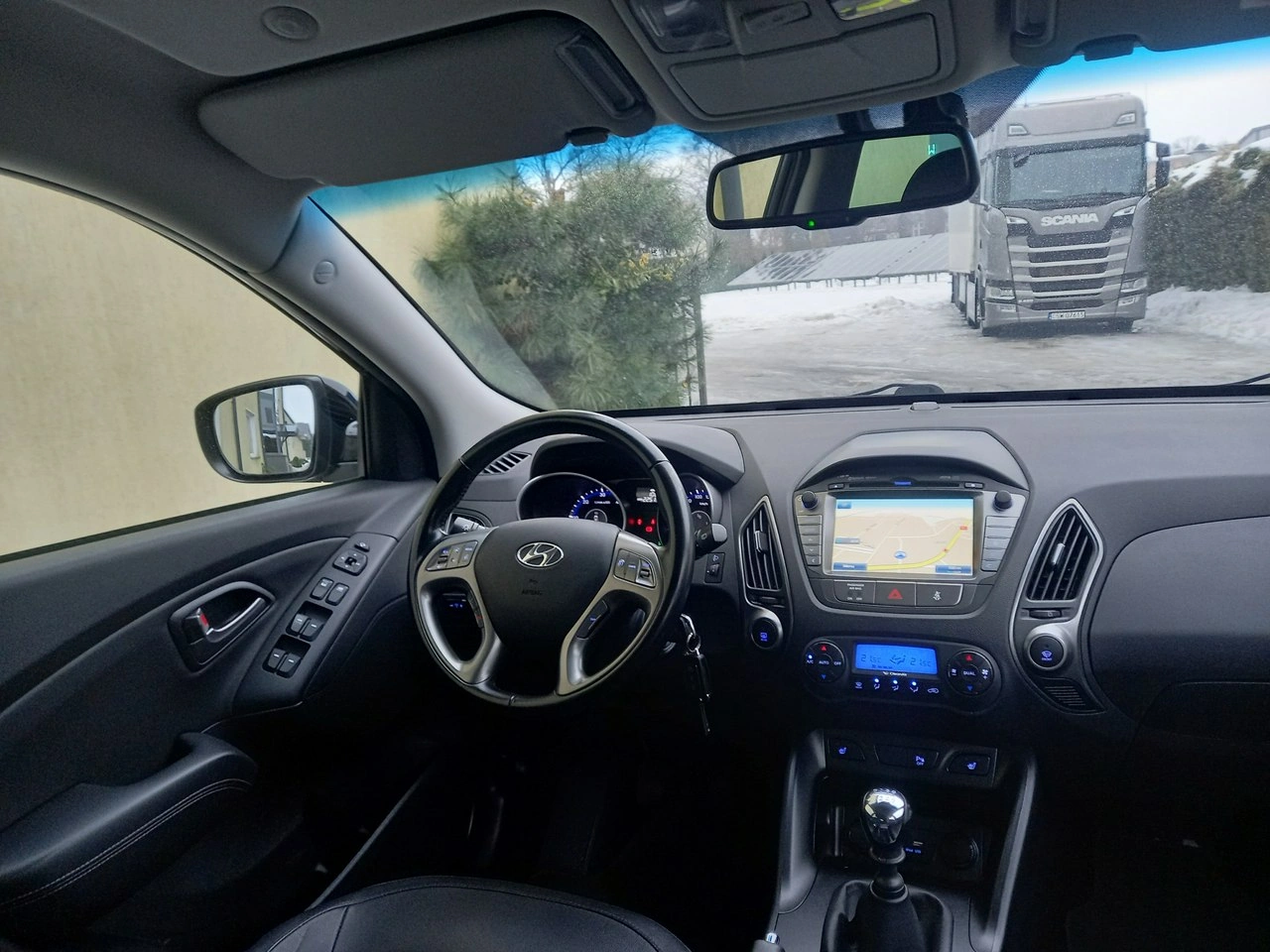 Hyundai ix35 - Zdjęcie 25