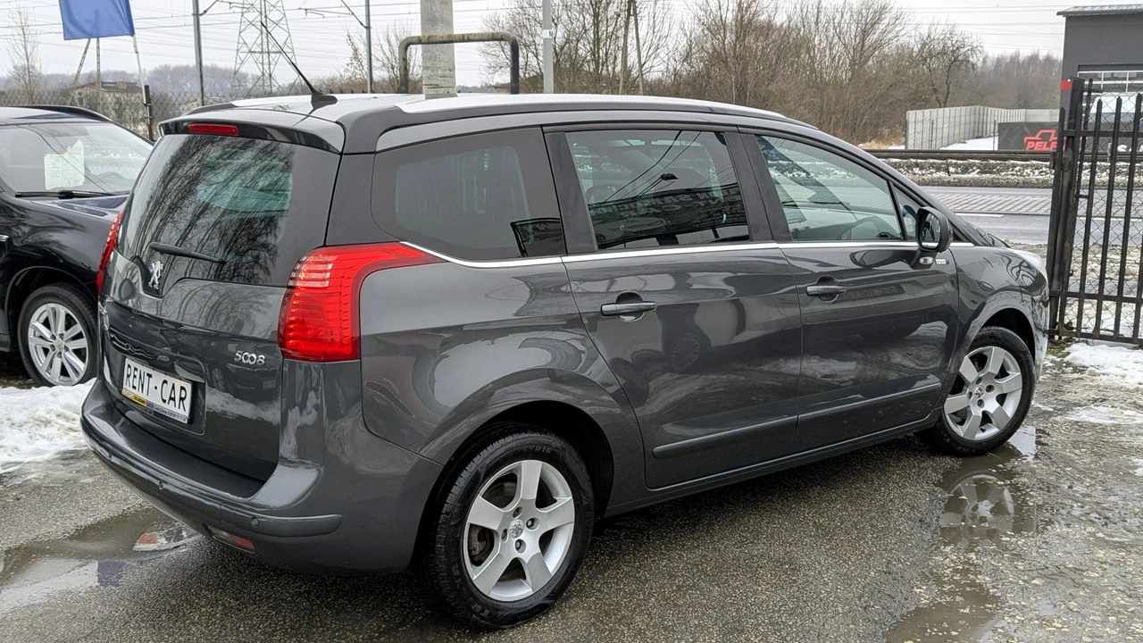 Peugeot 5008 - Zdjęcie 12