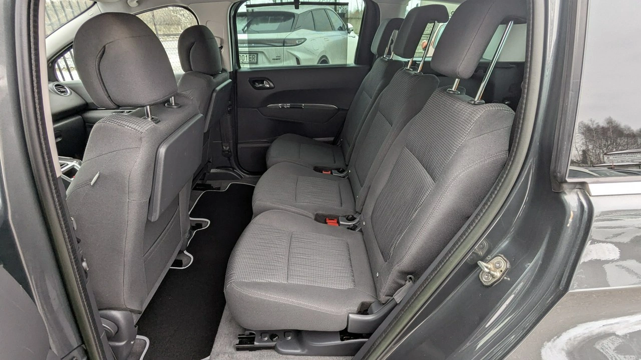 Peugeot 5008 - Zdjęcie 15