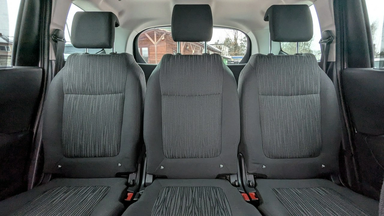 Peugeot 5008 - Zdjęcie 16