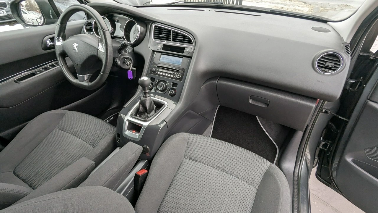 Peugeot 5008 - Zdjęcie 19