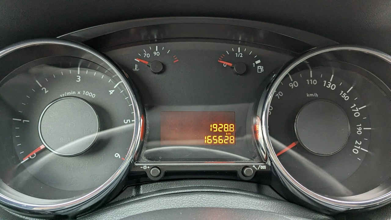 Peugeot 5008 - Zdjęcie 21