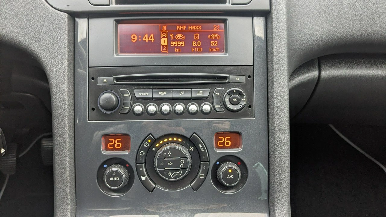 Peugeot 5008 - Zdjęcie 26