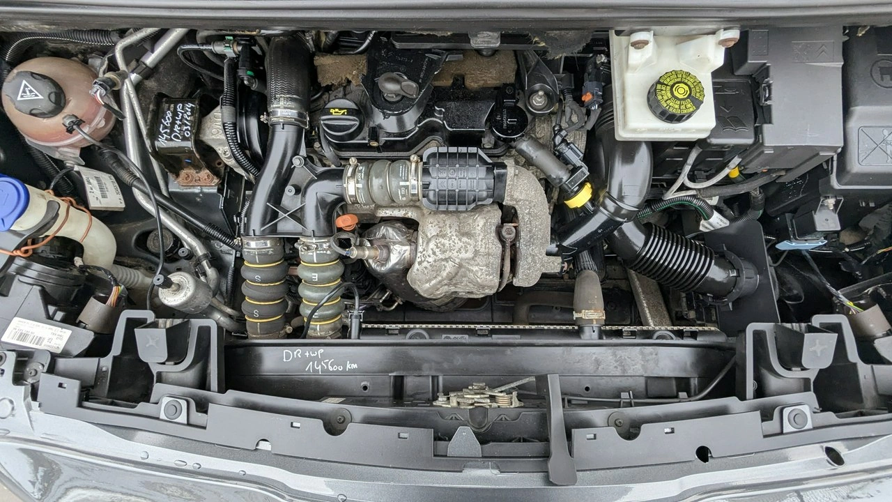 Peugeot 5008 - Zdjęcie 37