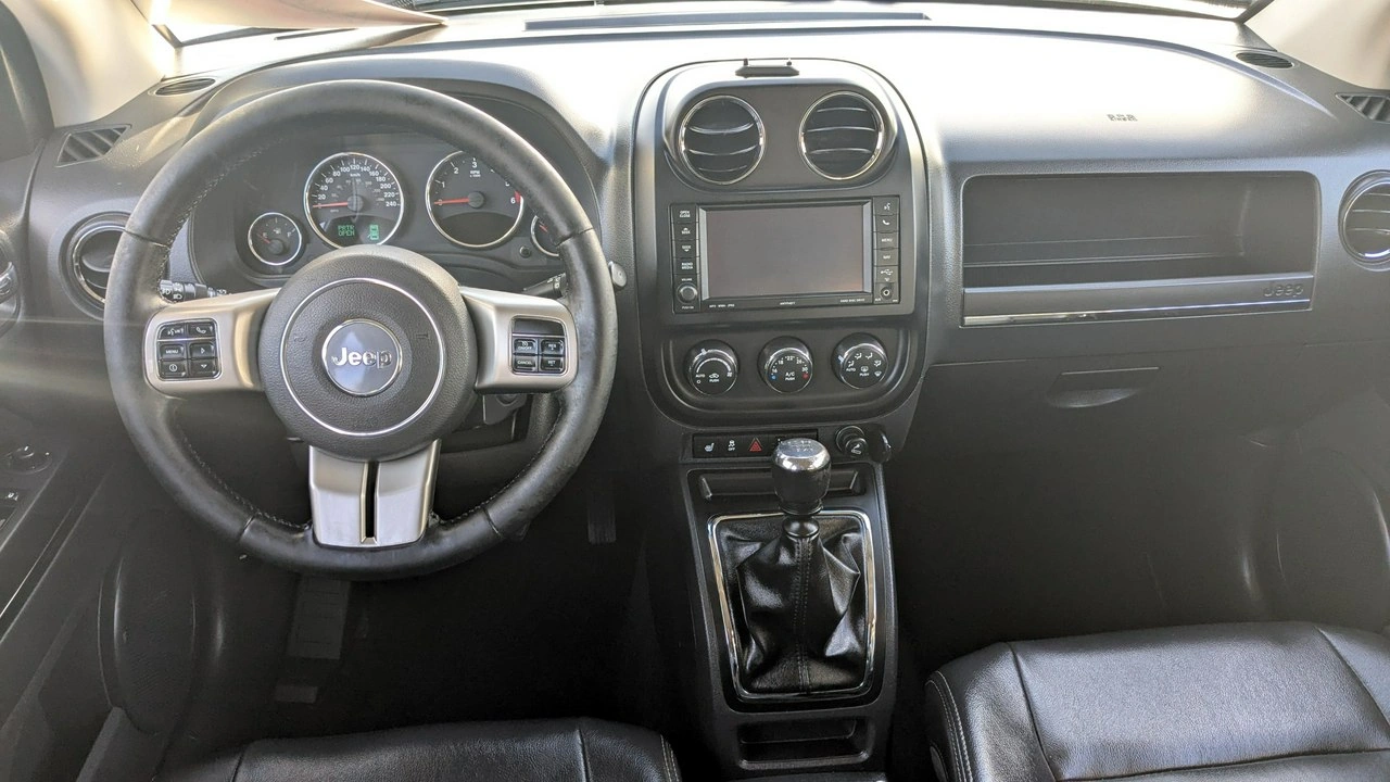 Jeep Compass - Zdjęcie 22