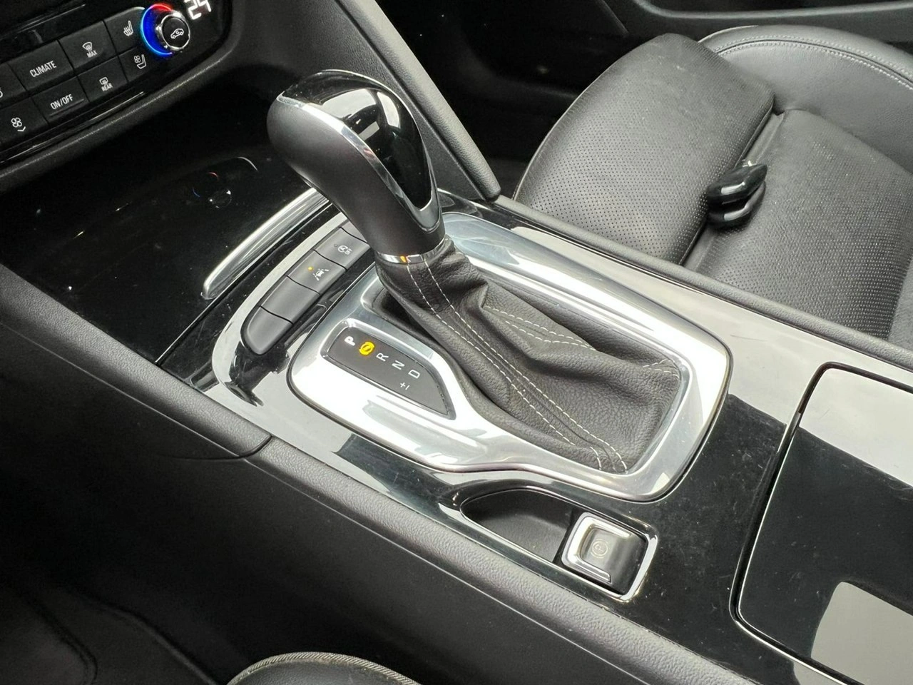 Opel Insignia - Zdjęcie 13