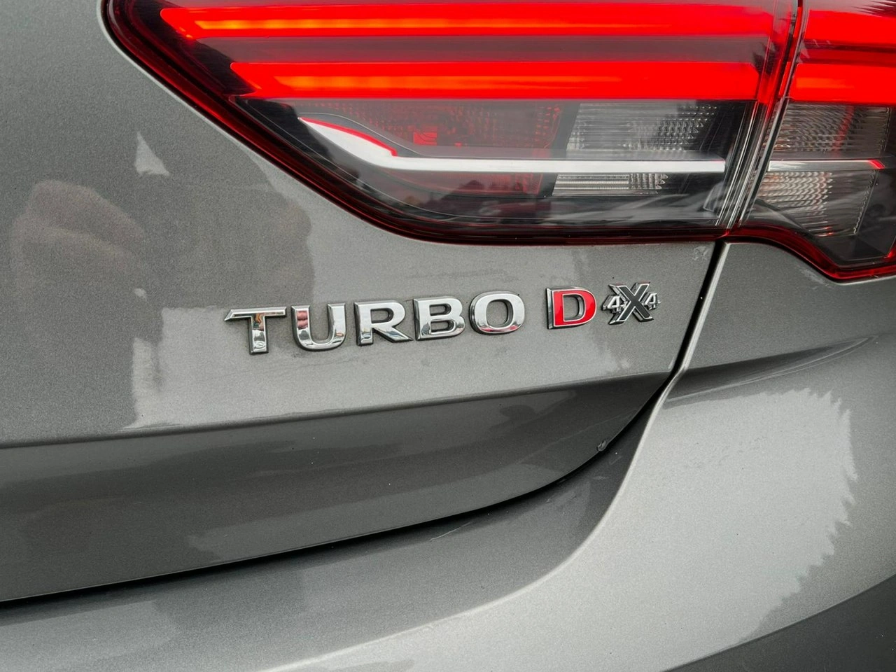 Opel Insignia - Zdjęcie 22