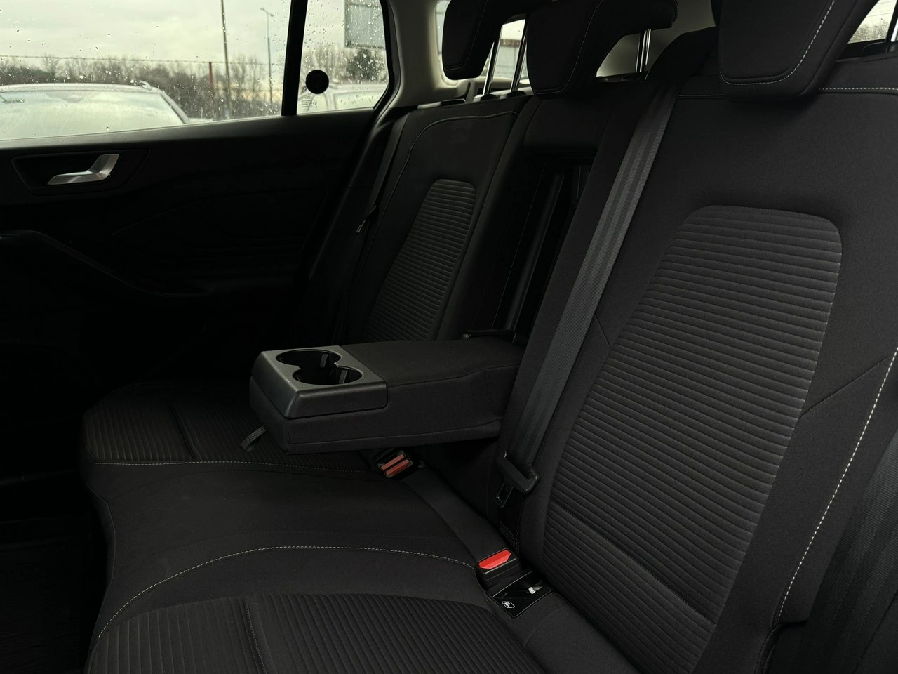 Ford Focus - Zdjęcie 8