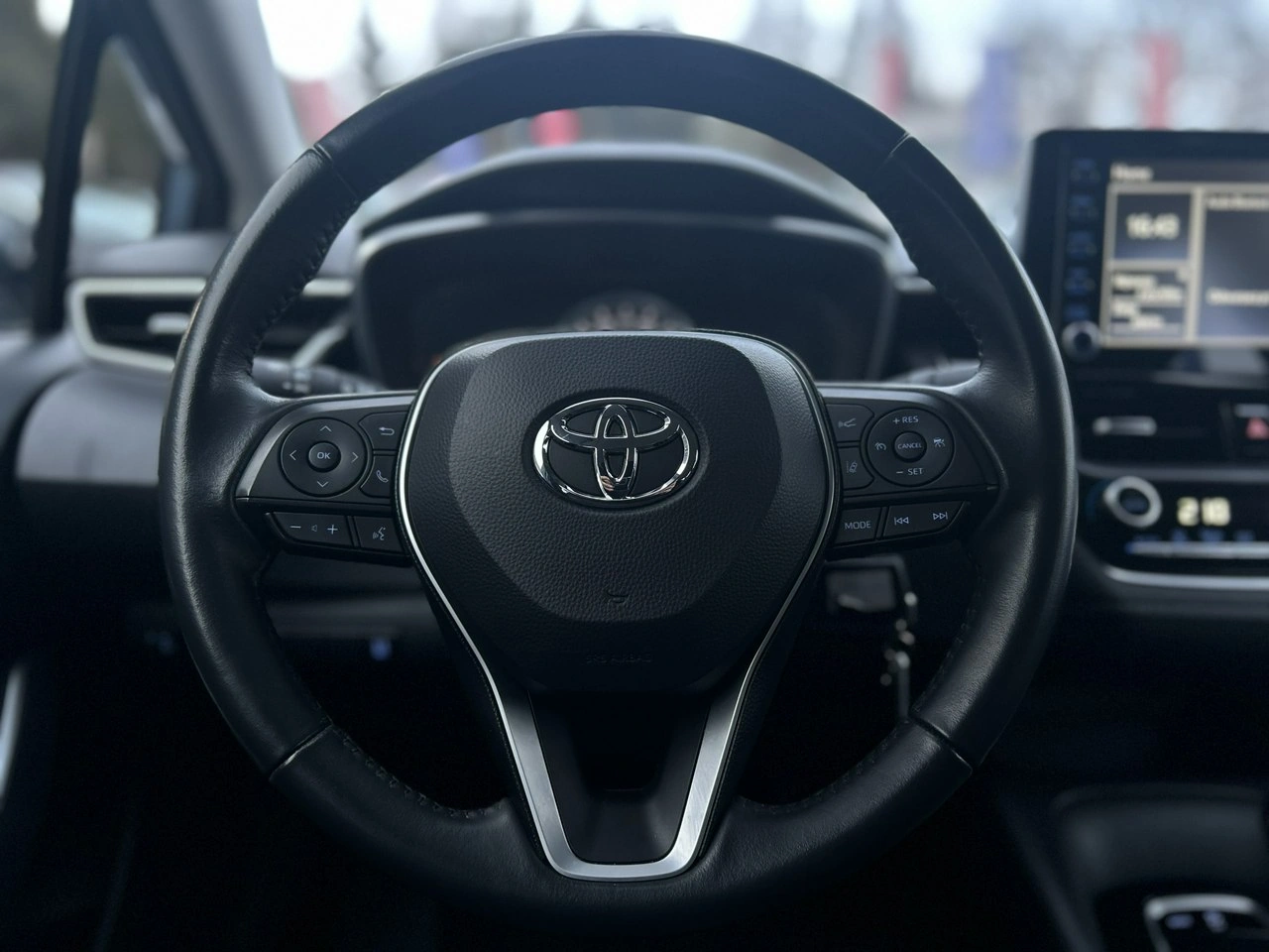 Toyota Corolla - Zdjęcie 15