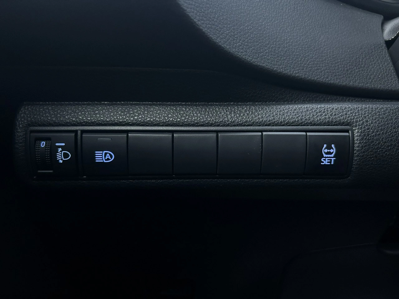 Toyota Corolla - Zdjęcie 29