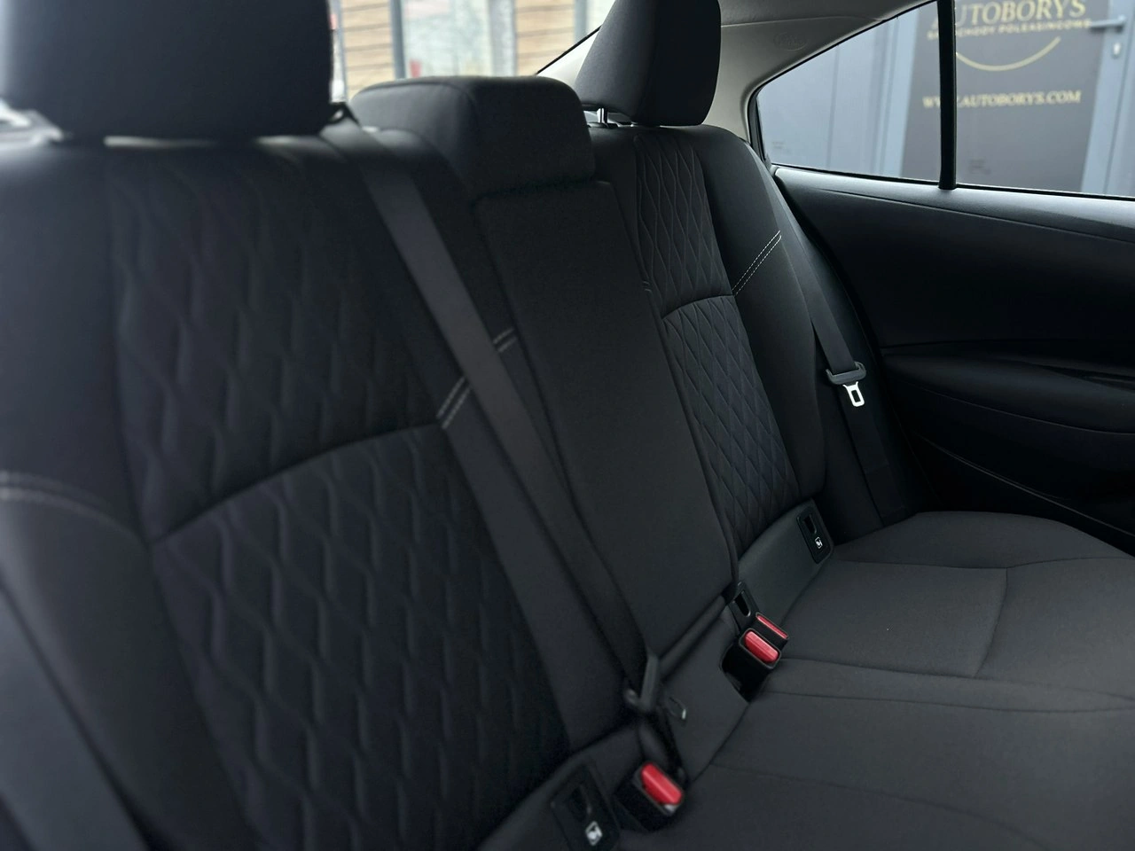 Toyota Corolla - Zdjęcie 30