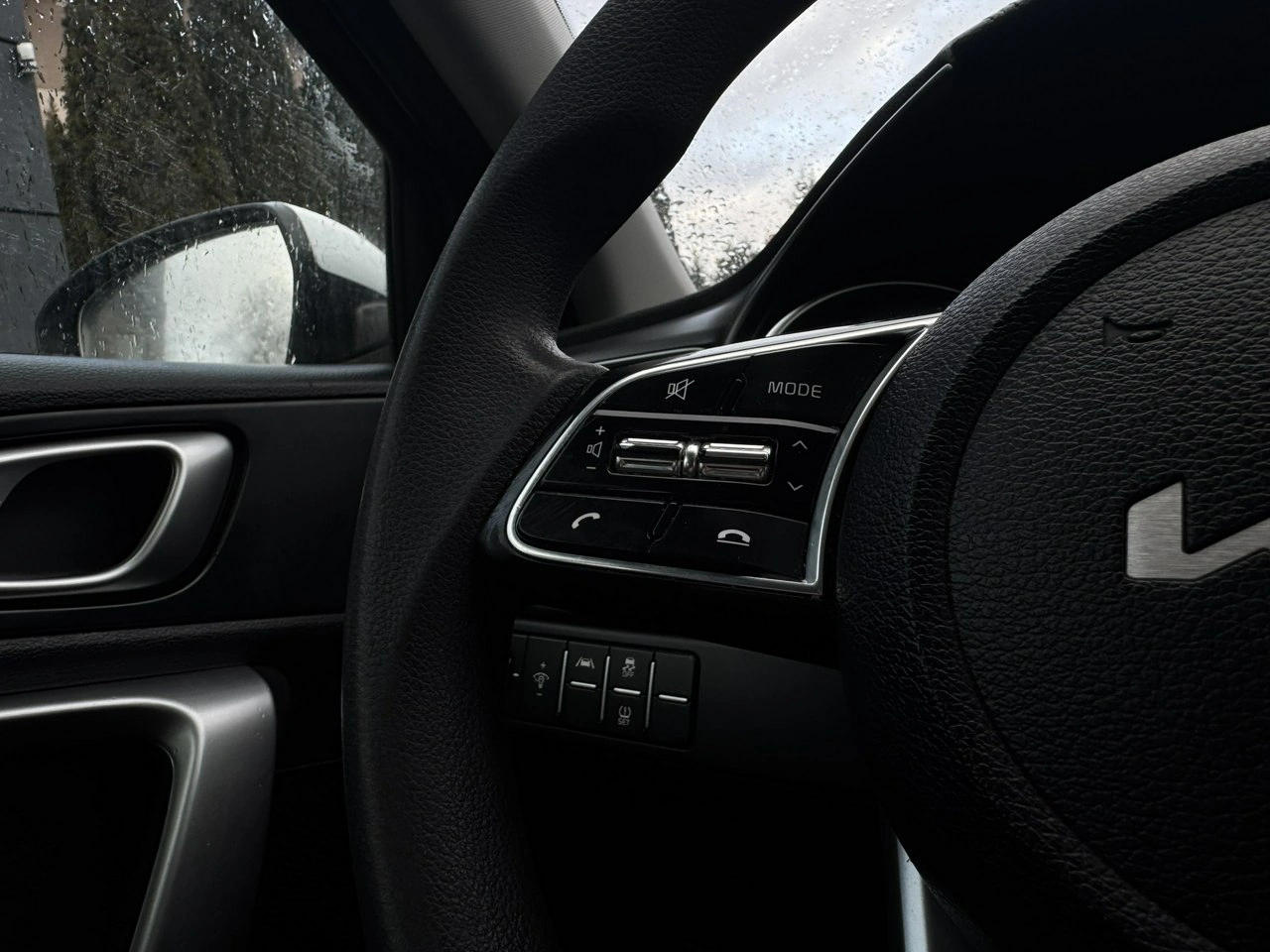 Kia Ceed - Zdjęcie 12