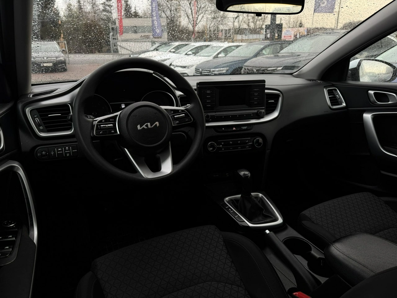 Kia Ceed - Zdjęcie 6
