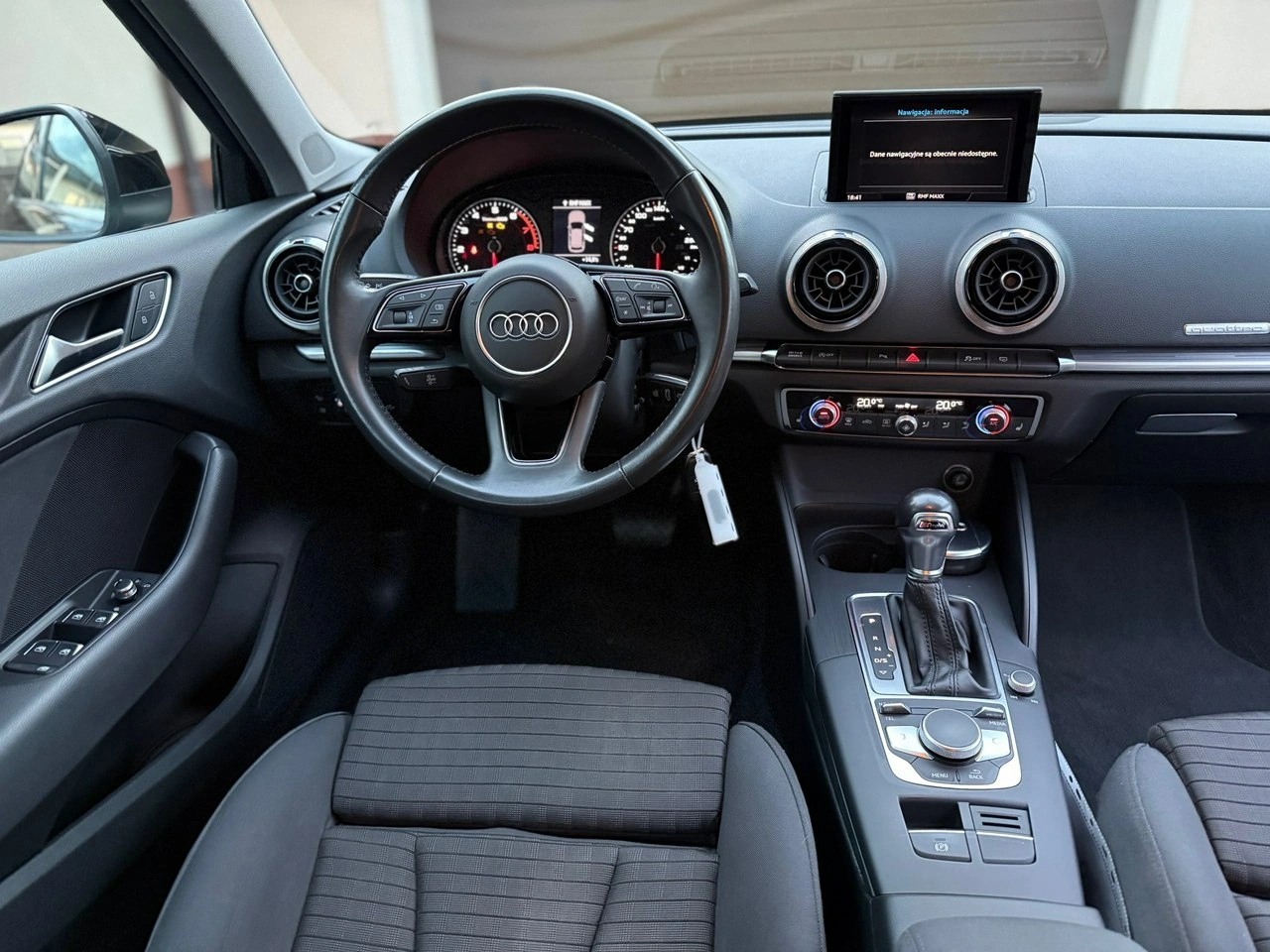 Audi A3 - Zdjęcie 12