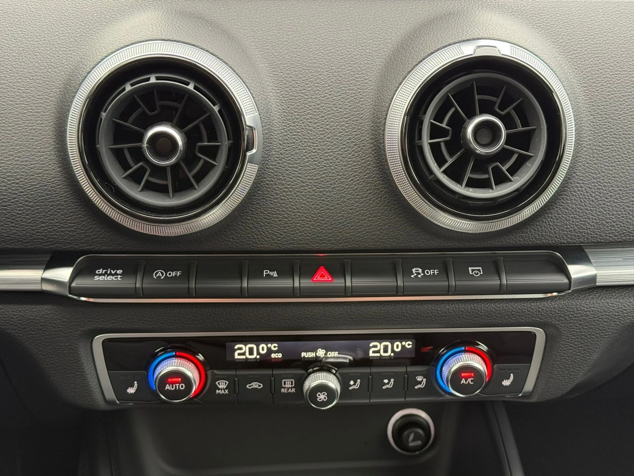 Audi A3 - Zdjęcie 23