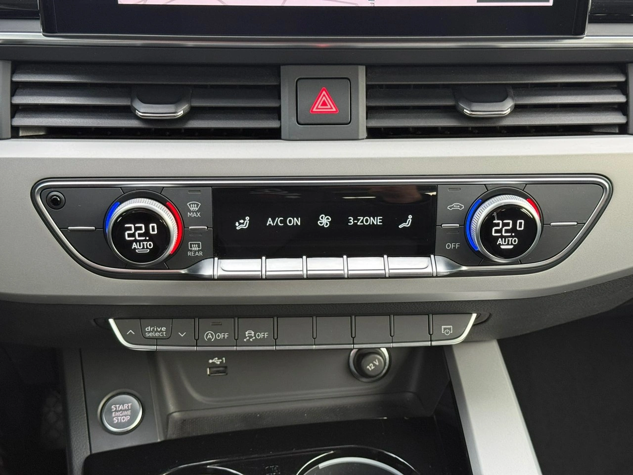 Audi A4 - Zdjęcie 27