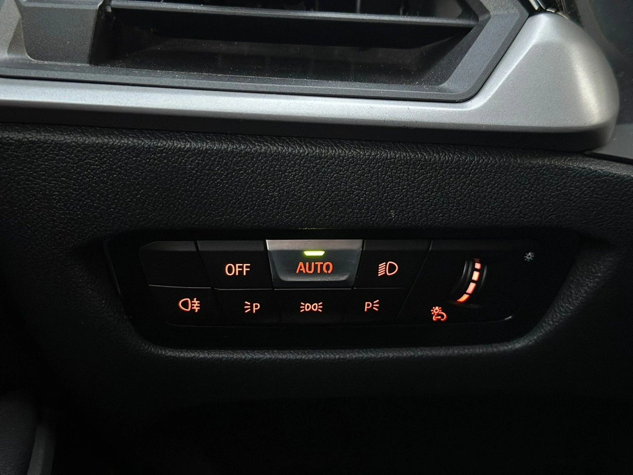 BMW 318 - Zdjęcie 17