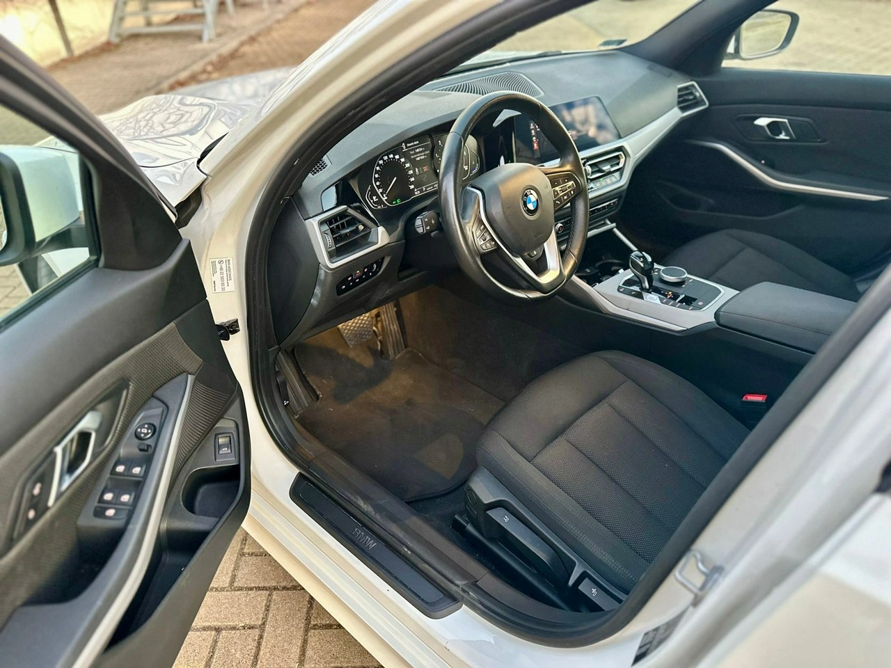 BMW 318 - Zdjęcie 4