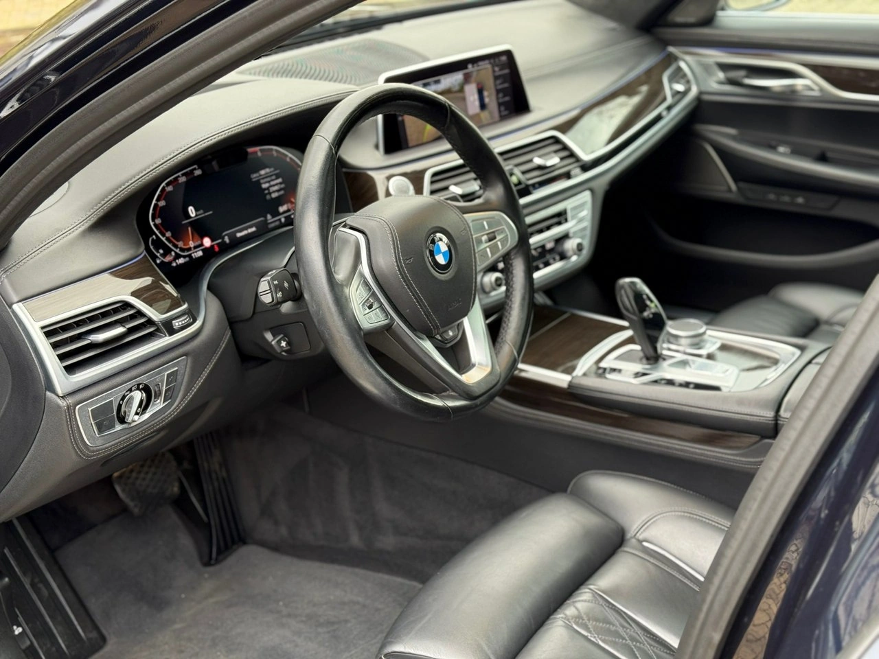 BMW 750 - Zdjęcie 17