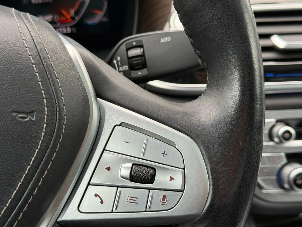 BMW 750 - Zdjęcie 32