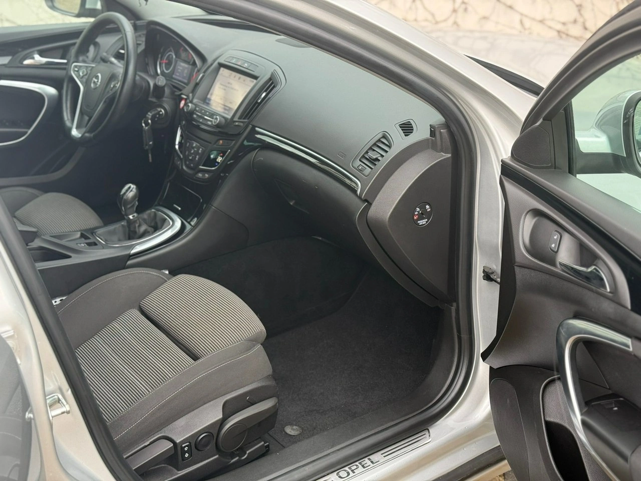 Opel Insignia - Zdjęcie 6