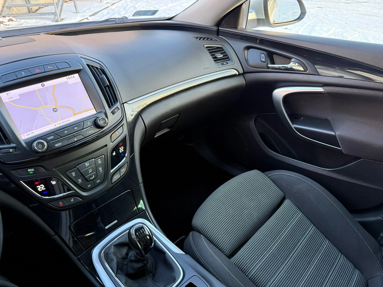 Opel Insignia - Zdjęcie 17