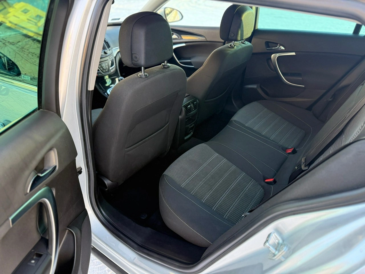 Opel Insignia - Zdjęcie 19