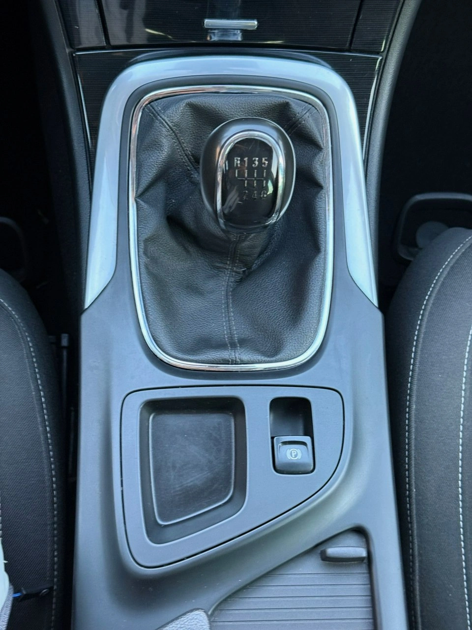 Opel Insignia - Zdjęcie 29