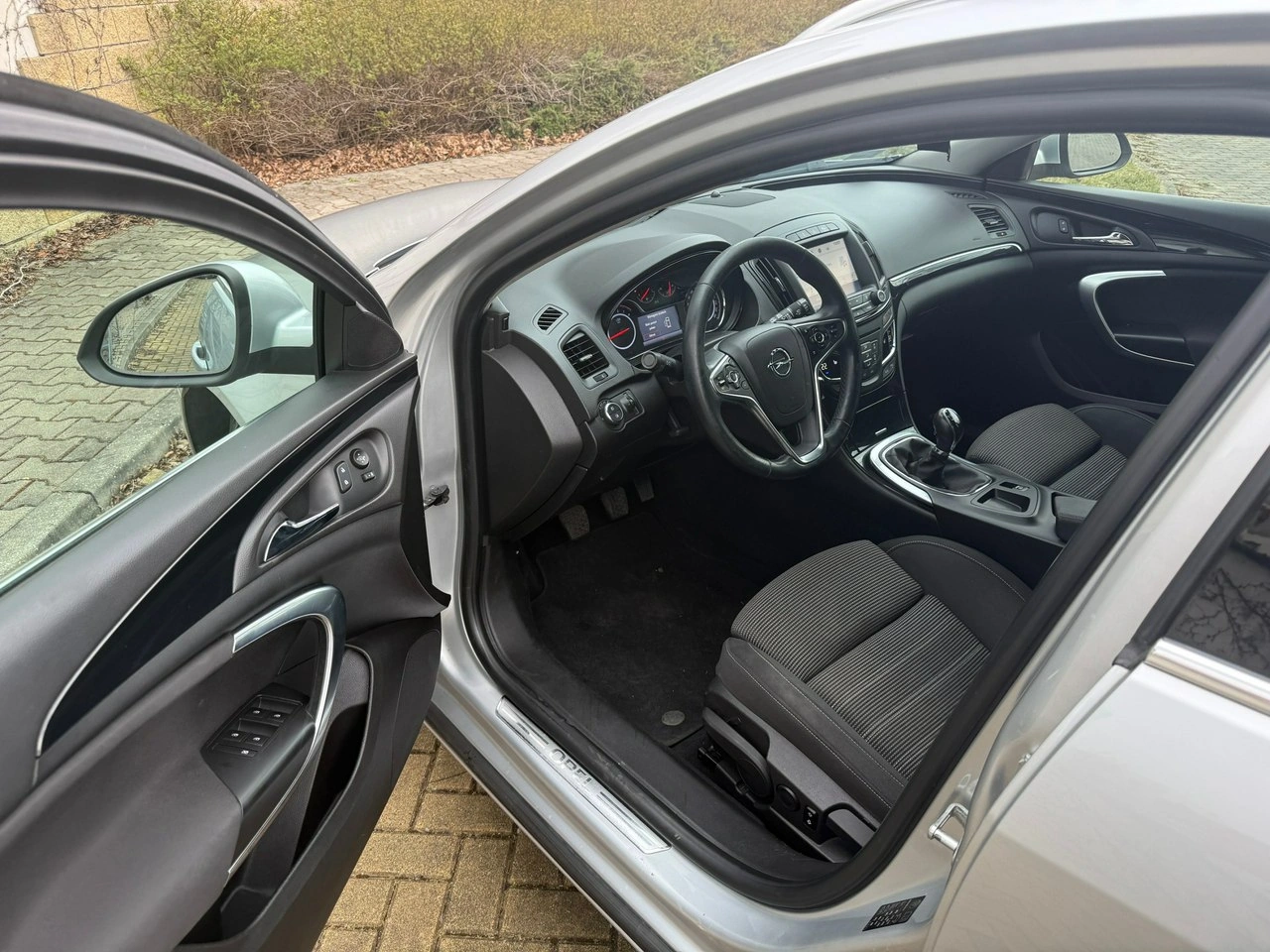Opel Insignia - Zdjęcie 4