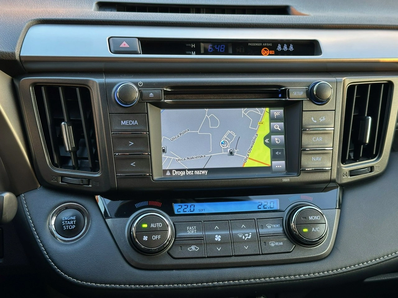 Toyota RAV-4 - Zdjęcie 24