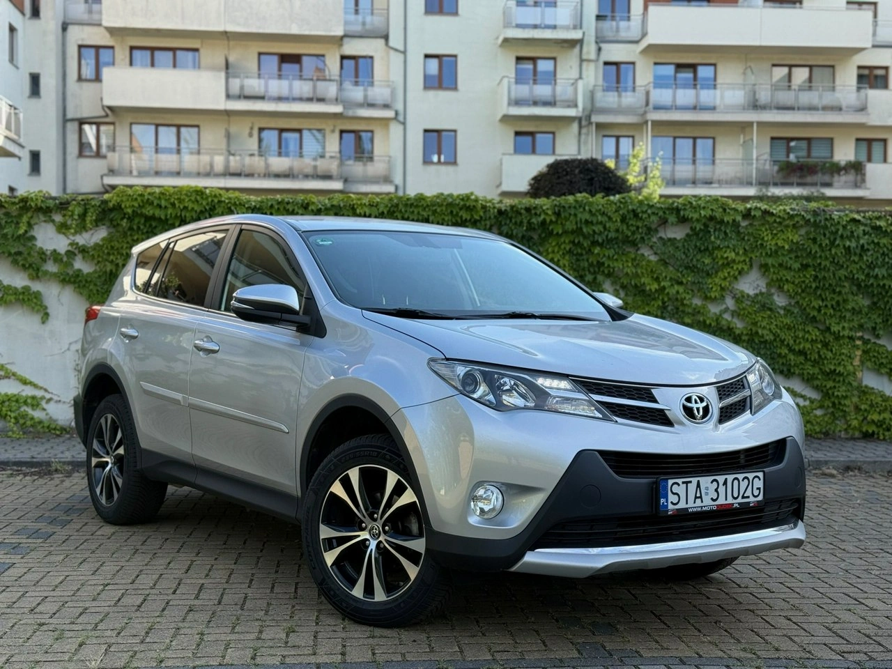 Toyota RAV-4 - Zdjęcie 3