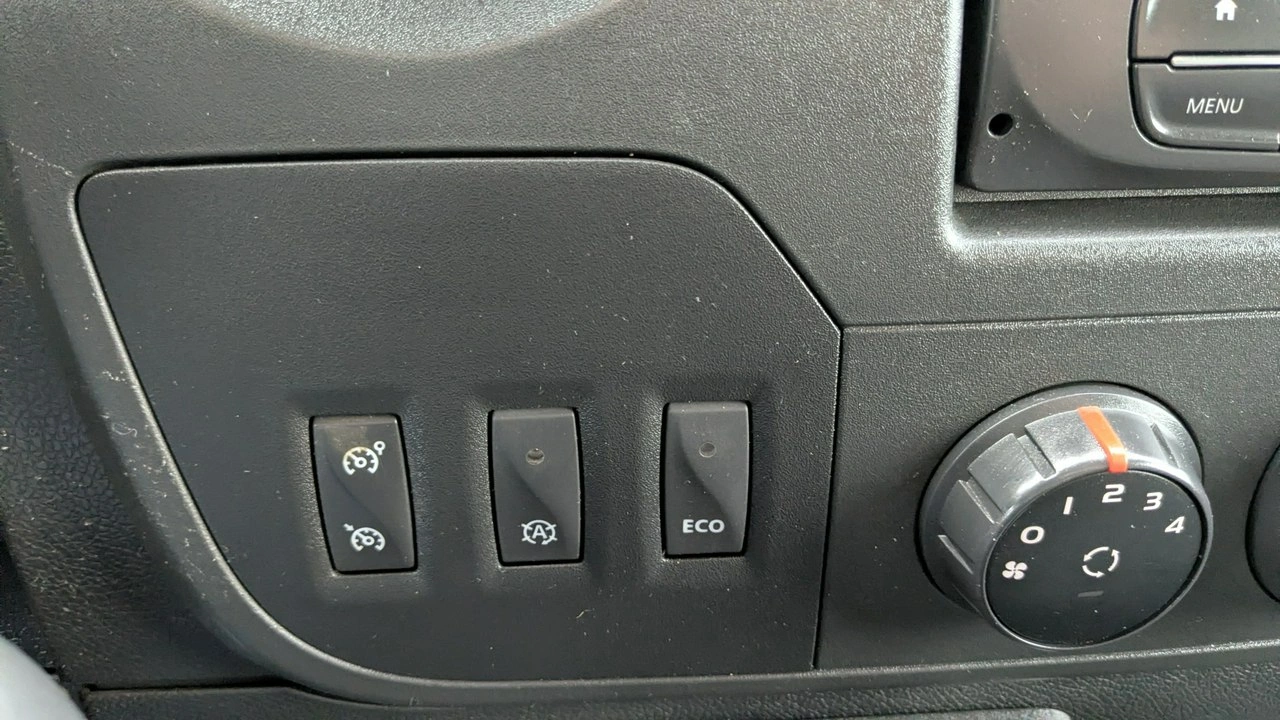 Renault Master - Zdjęcie 25