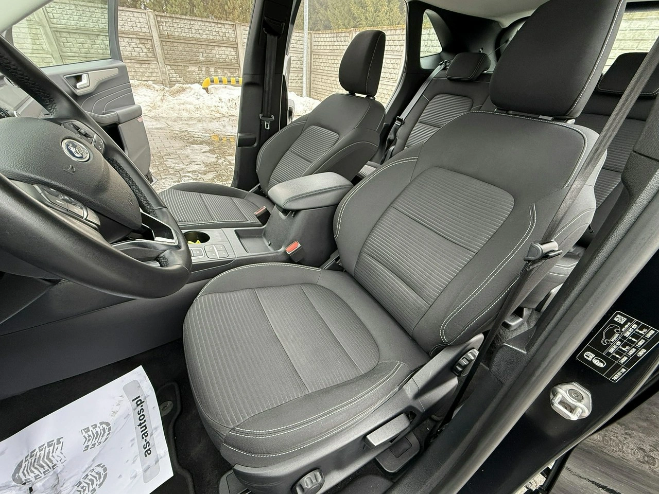 Ford Kuga - Zdjęcie 12