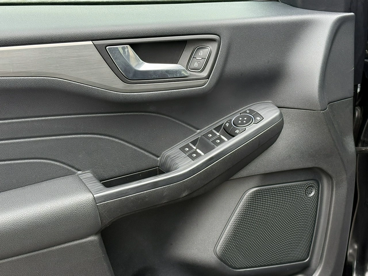 Ford Kuga - Zdjęcie 73