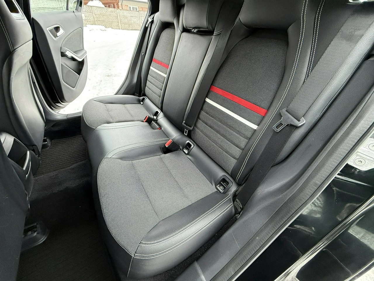 Mercedes A 180 - Zdjęcie 10