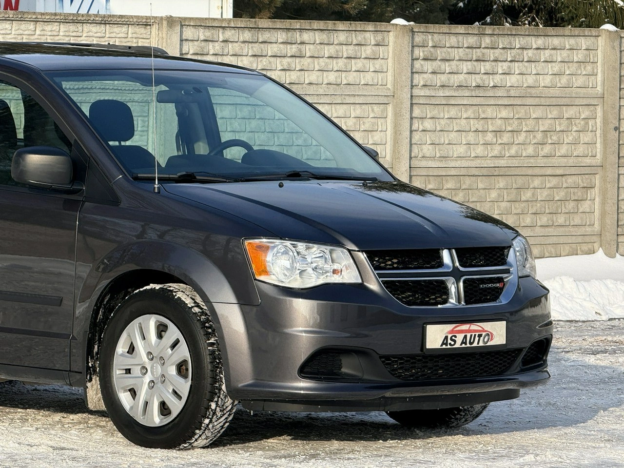 Dodge Grand Caravan - Zdjęcie 22