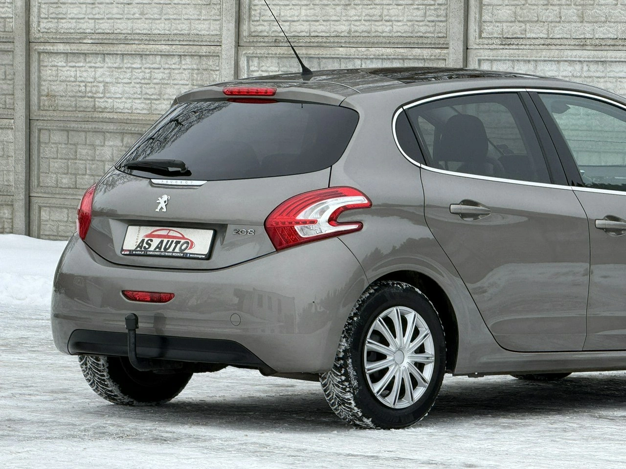 Peugeot 208 - Zdjęcie 47