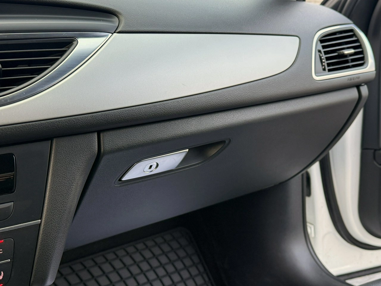 Audi A6 - Zdjęcie 20