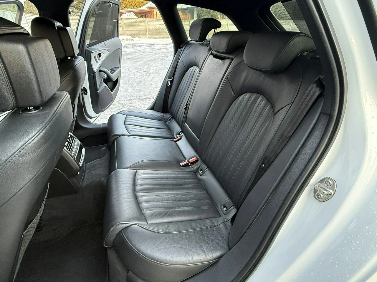 Audi A6 - Zdjęcie 25