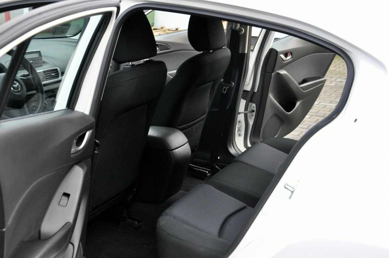 Mazda 3 - Zdjęcie 16