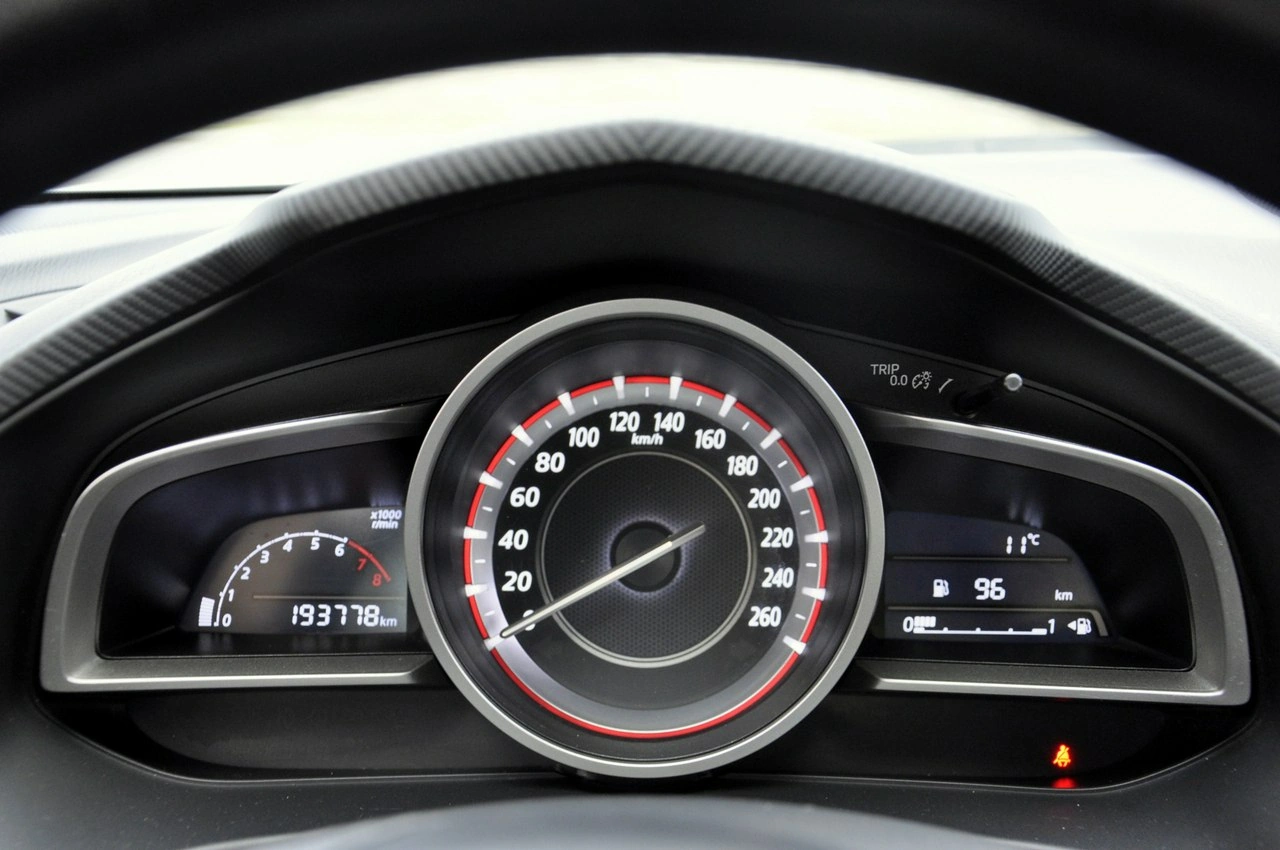 Mazda 3 - Zdjęcie 4