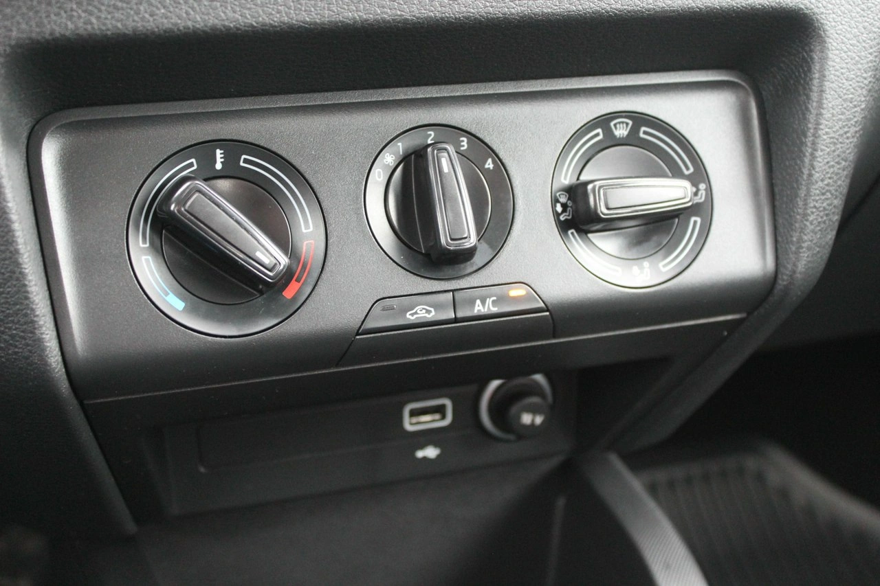 Skoda Fabia - Zdjęcie 13