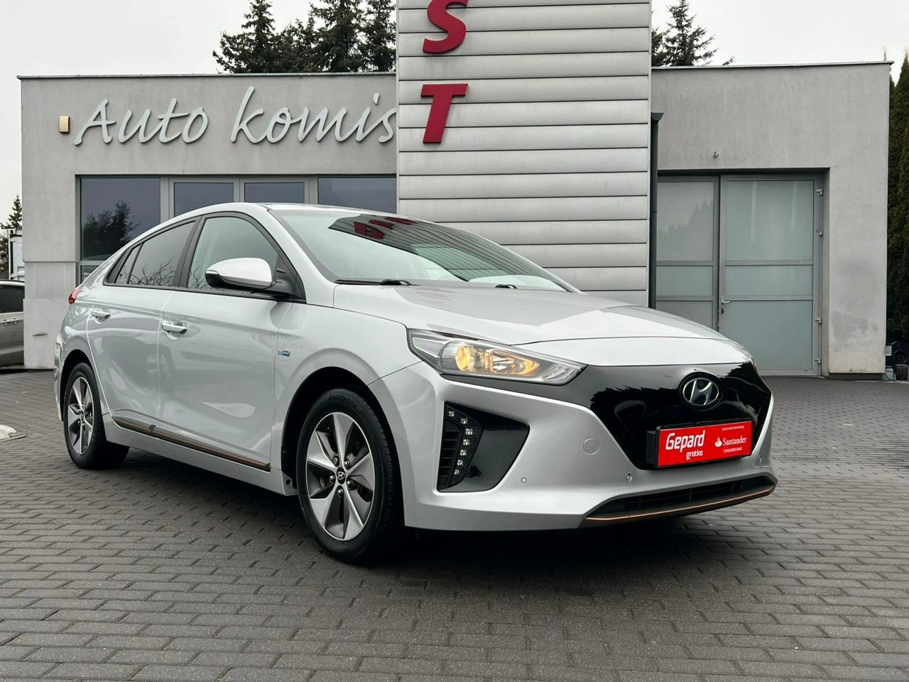 Hyundai IONIQ - Zdjęcie 1