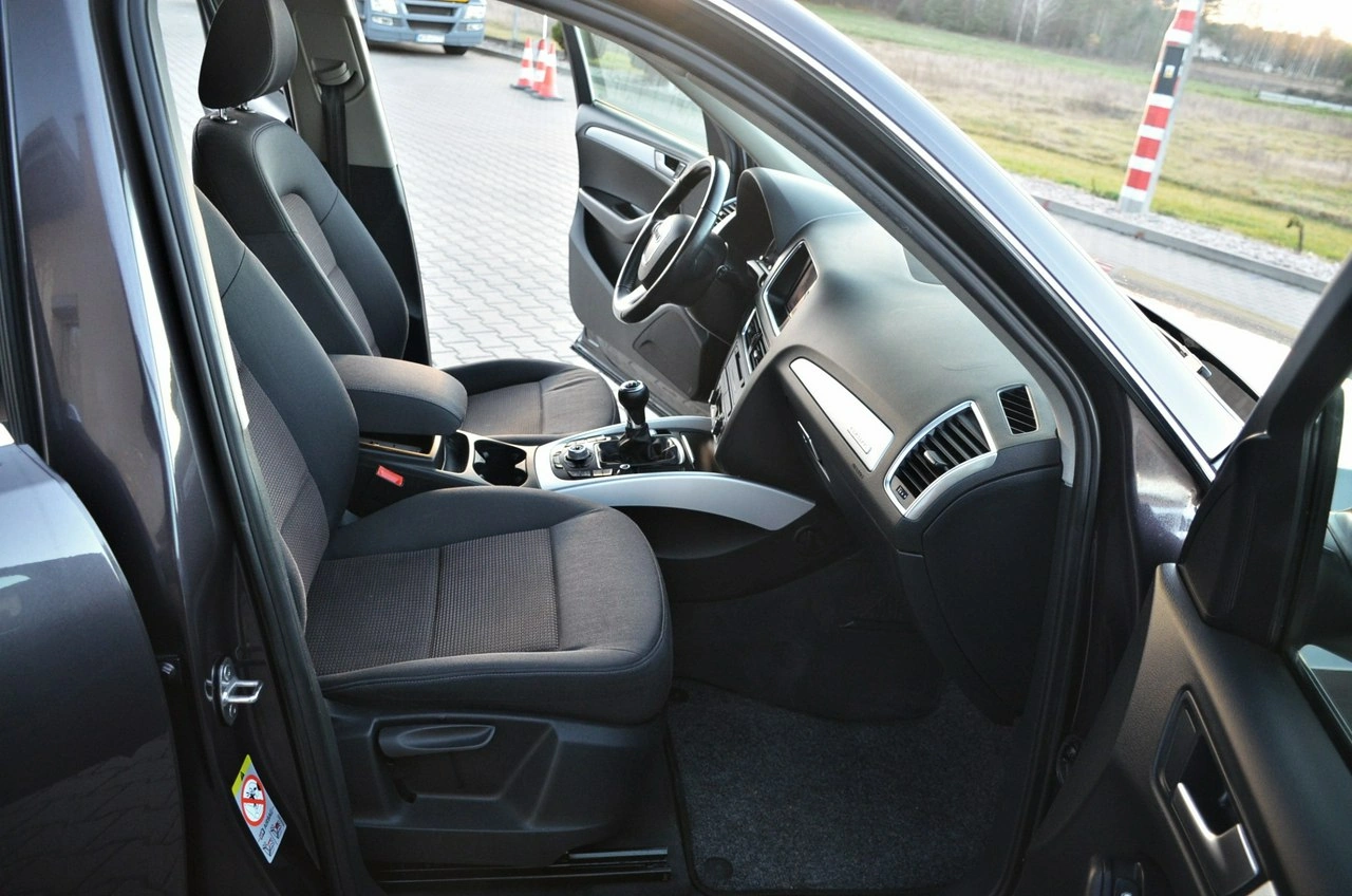 Audi Q5 - Zdjęcie 14