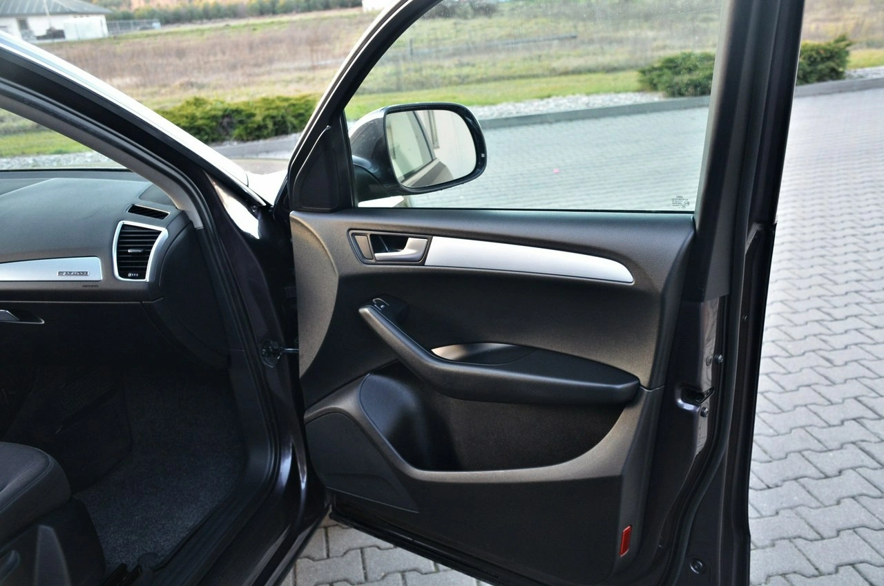 Audi Q5 - Zdjęcie 17