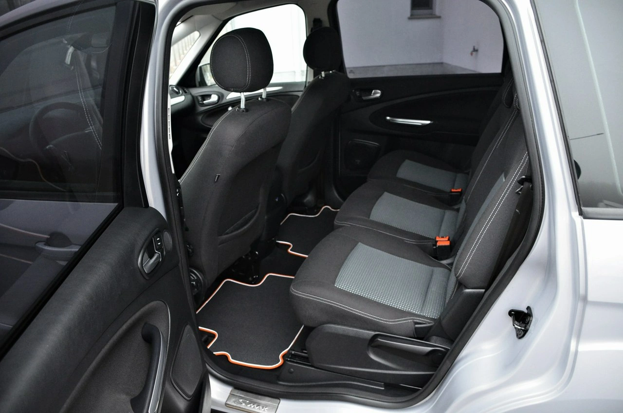 Ford S-Max - Zdjęcie 15