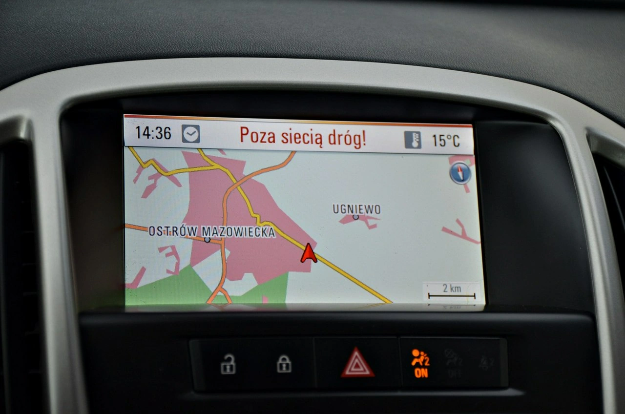 Opel Astra - Zdjęcie 22