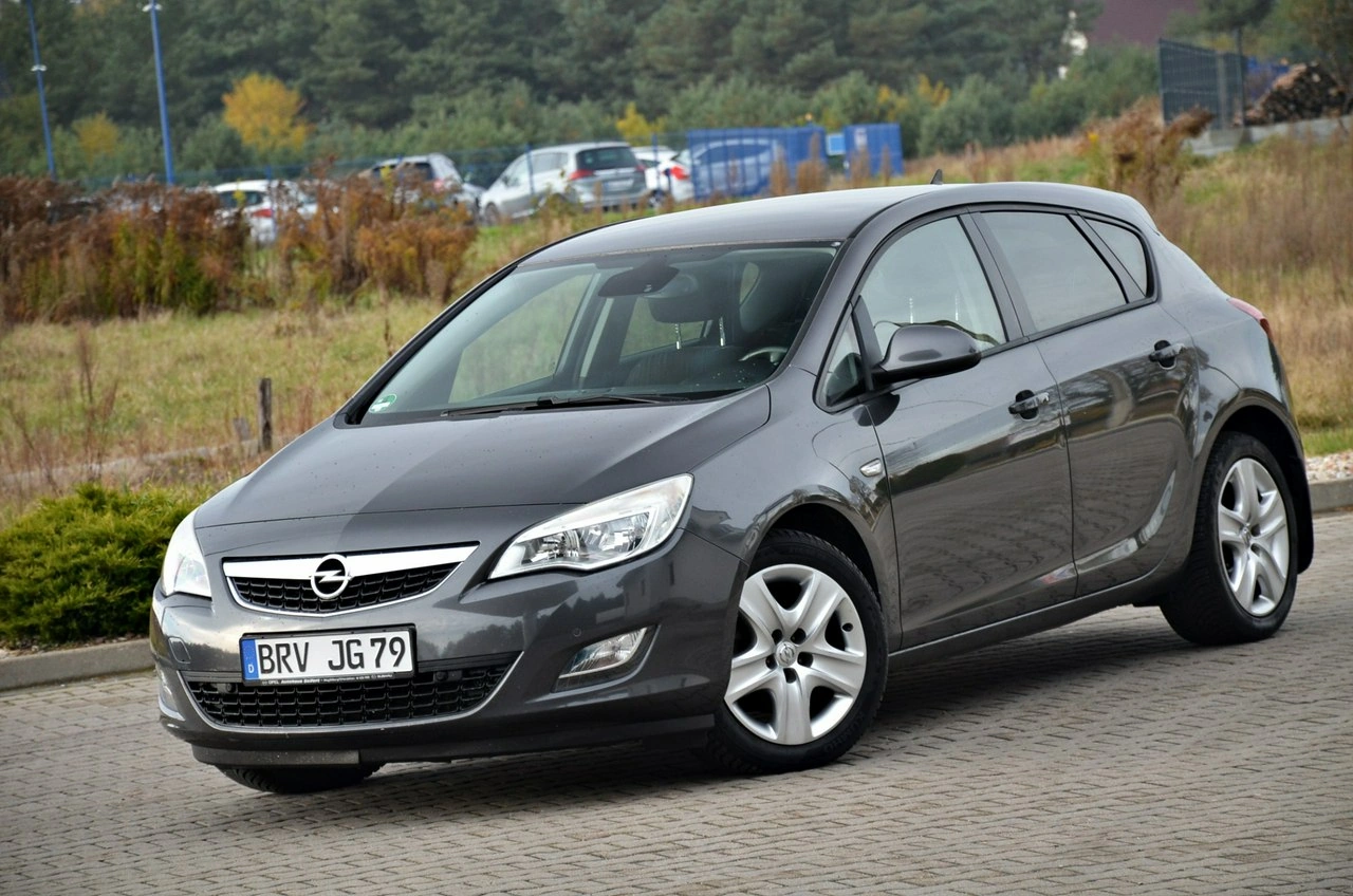 Opel Astra - Zdjęcie 4