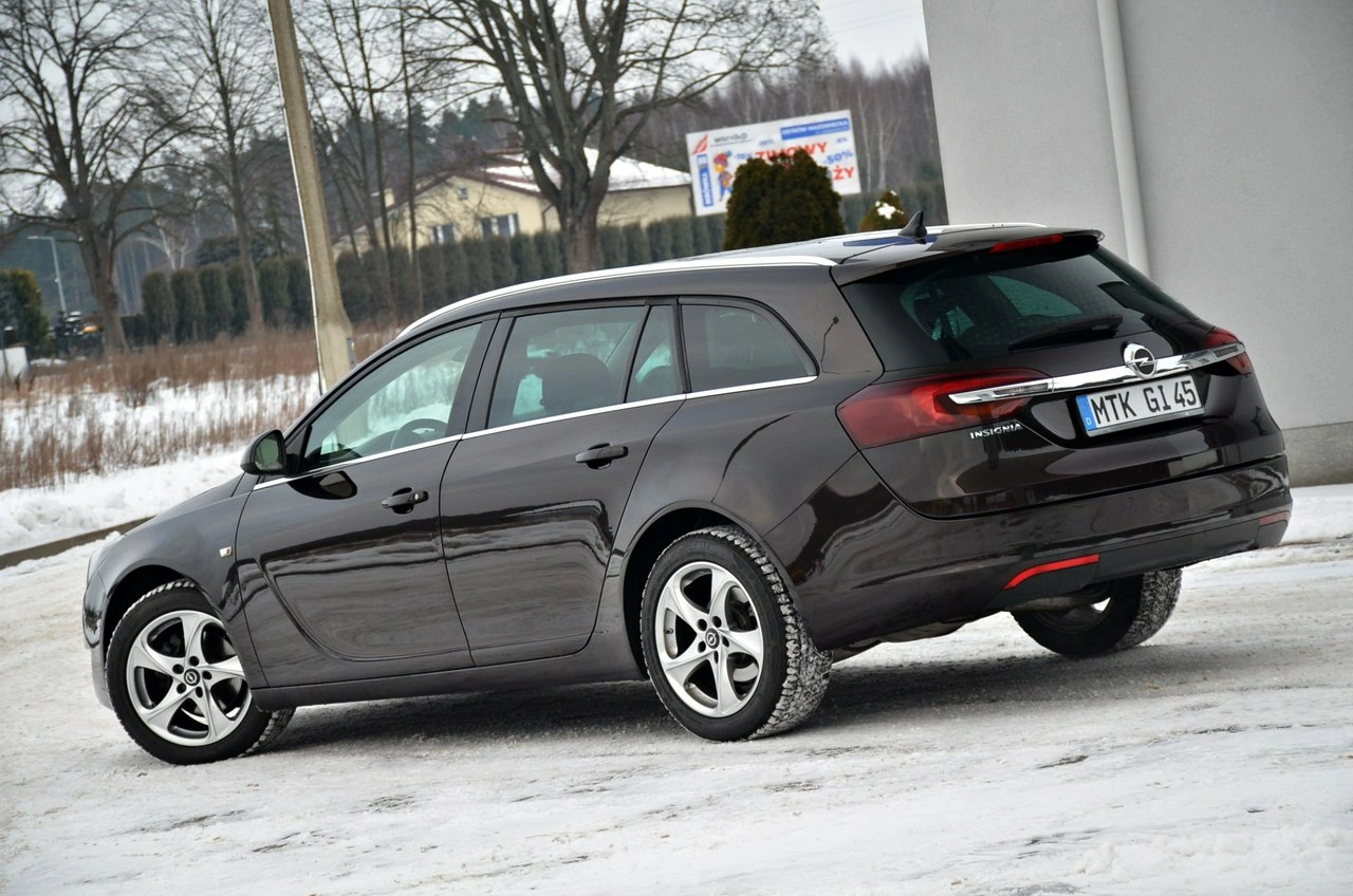 Opel Insignia - Zdjęcie 12