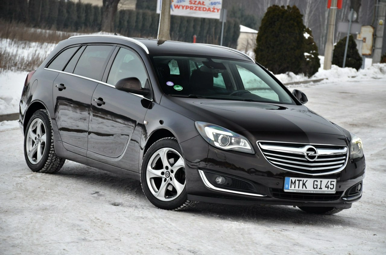 Opel Insignia - Zdjęcie 2